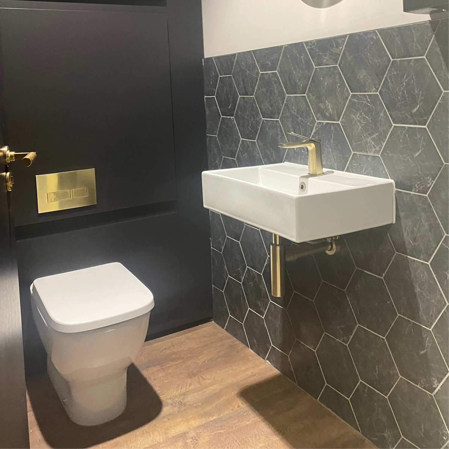 tap and sink